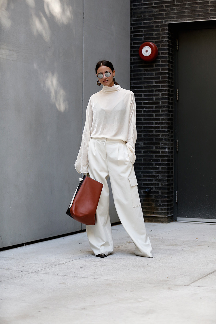 售价2W的皮口袋TwistedCabas成CELINE新宠