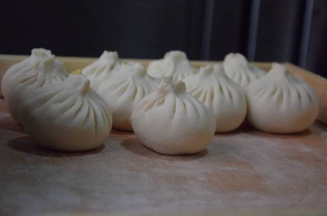 吃完食堂的第200碗饭，Ta说带我去后厨看看