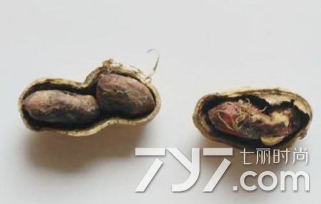 花生发霉了可以扔吗,花生发霉了还可以榨油吗