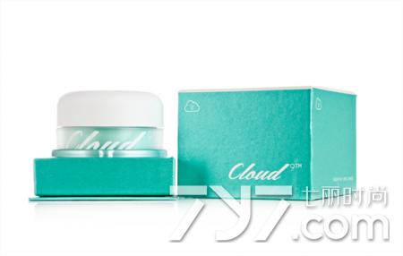 九朵云祛斑霜能祛雀斑吗效果实在有限不应盲目长草