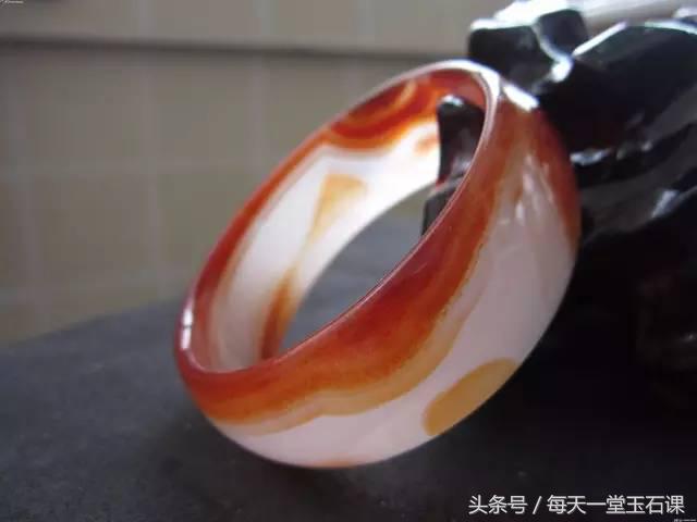 玉髓和玉到底有什么区别,玉髓是好还是坏呀