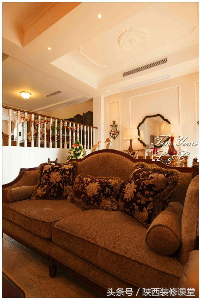 结婚已经十年，十年给老婆的礼物就是这套不大不小的房子