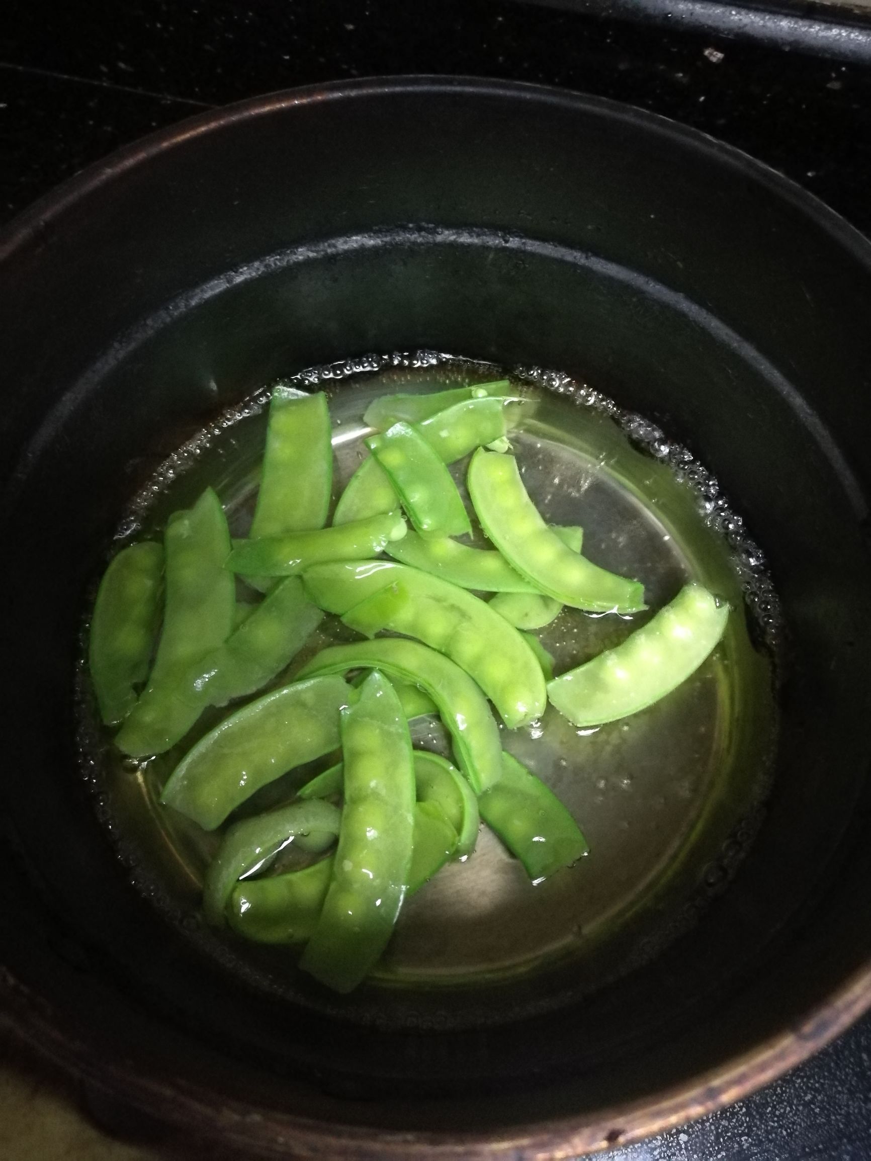 正宗香菇肉酱面,粉丝香菇包子的做法视频