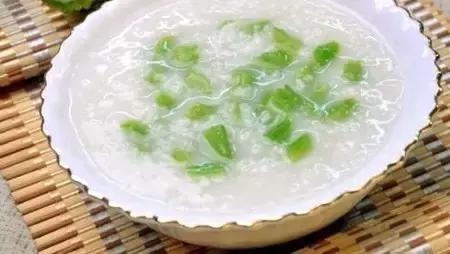 精选名中医养生药膳汤品，9个系列200多种汤方