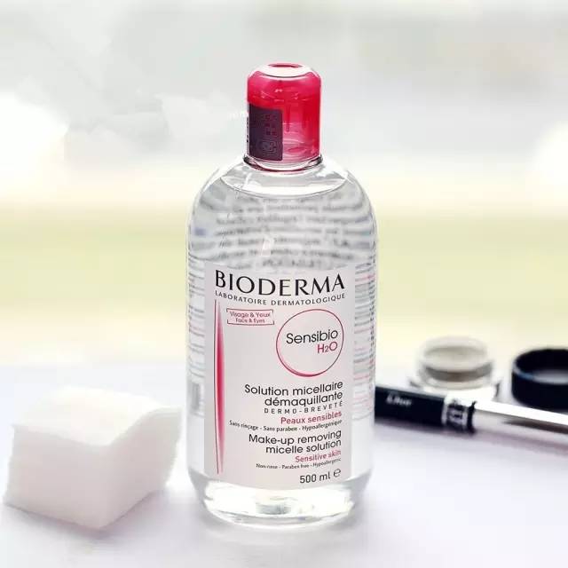 推荐一下最近很火的护肤品 (最近朋友推荐一款很好用的护肤品)