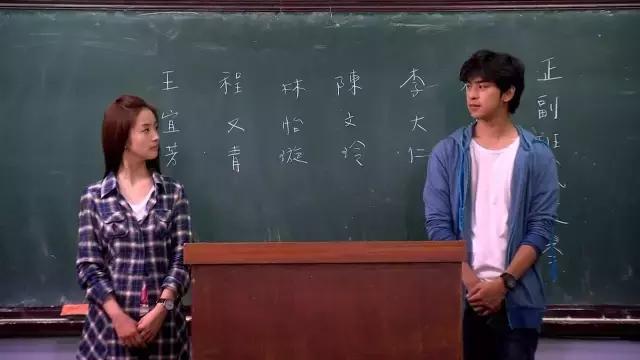 推荐一款适合年轻人的眼霜,抗初老淡化细纹的眼霜