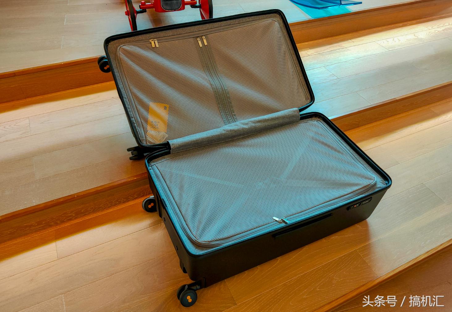 特大只，LEVEL828寸旅行箱体验，装下一家旅行物品