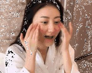 景甜直播洗脸用了什么,景甜素颜做直播