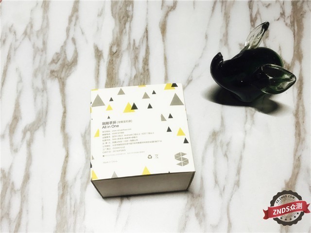 【ZNDS众测】当智能与生活共存--刷刷手环