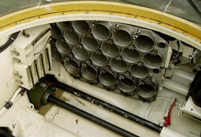 5分钟看懂坦克发展史 (坦克经过三代的发展出现了什么化)