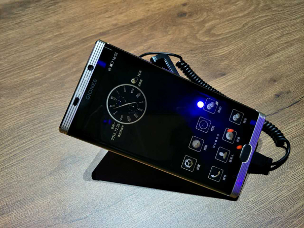 金立手机最高配置2022年新机,金立手机型号m2017售价是多少