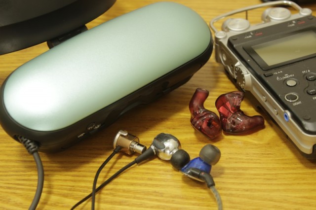 黑科技抬头显示器无线大屏最新款,黑科技多功能投影