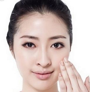 祛痣会引起黑色素瘤,点痣诱发恶性黑色素瘤