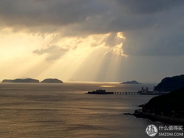 三星s7edge2021年用还行不,三星s7edge还能玩几年