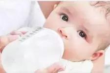 如何辨别奶粉是否正确选择 (如何挑选奶粉的七大误区)