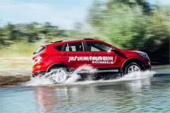 海马s5高速测评,海马第二代s5刚上市