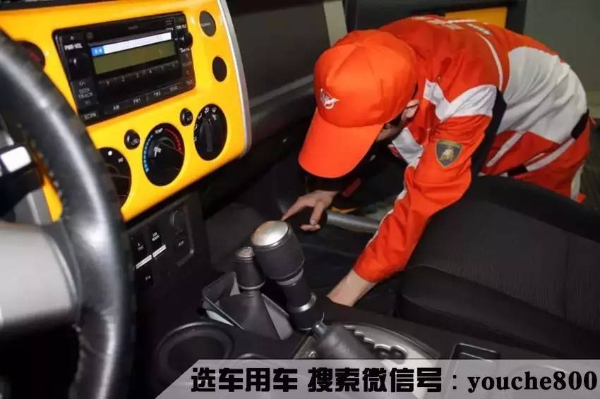 开车刮了人正确的处理方法,开车刮蹭到别人车怎么处理