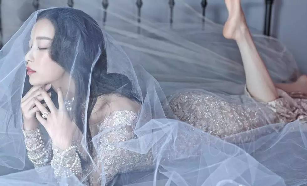 珍珠厚底玛丽珍鞋,名牌时尚潮鞋有哪些