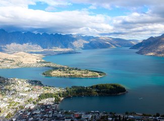 新西兰南岛自驾游景色,新西兰南岛跳伞攻略