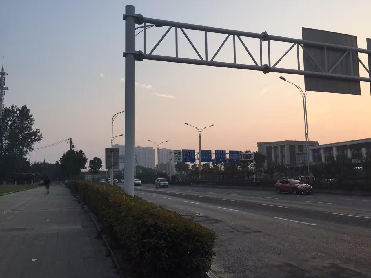 武汉江岸区竹叶山房价,武汉竹叶山商贸城