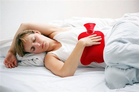 服用盐酸厄洛替尼片饮食禁忌 (吃厄洛替尼片有什么副作用)