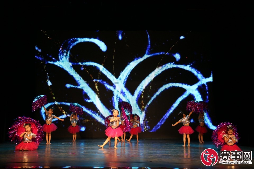 赛事网春晚录制圆满结束，正月初一至初三请锁定福建教育电视台