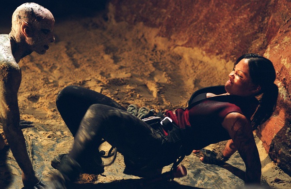 旅行都是愉快的？10部致命的“恐怖遭遇”刺激惊险！