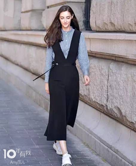 终于把“身长腿短”给破了,高腰和裤长是最好的解药!