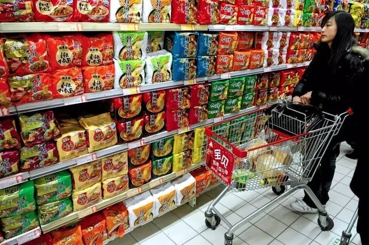 康师傅红烧牛肉面何时出来的,红烧牛肉面康师傅背后的故事