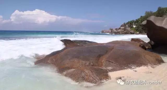 去海边穿搭推荐春季,海岛防晒攻略