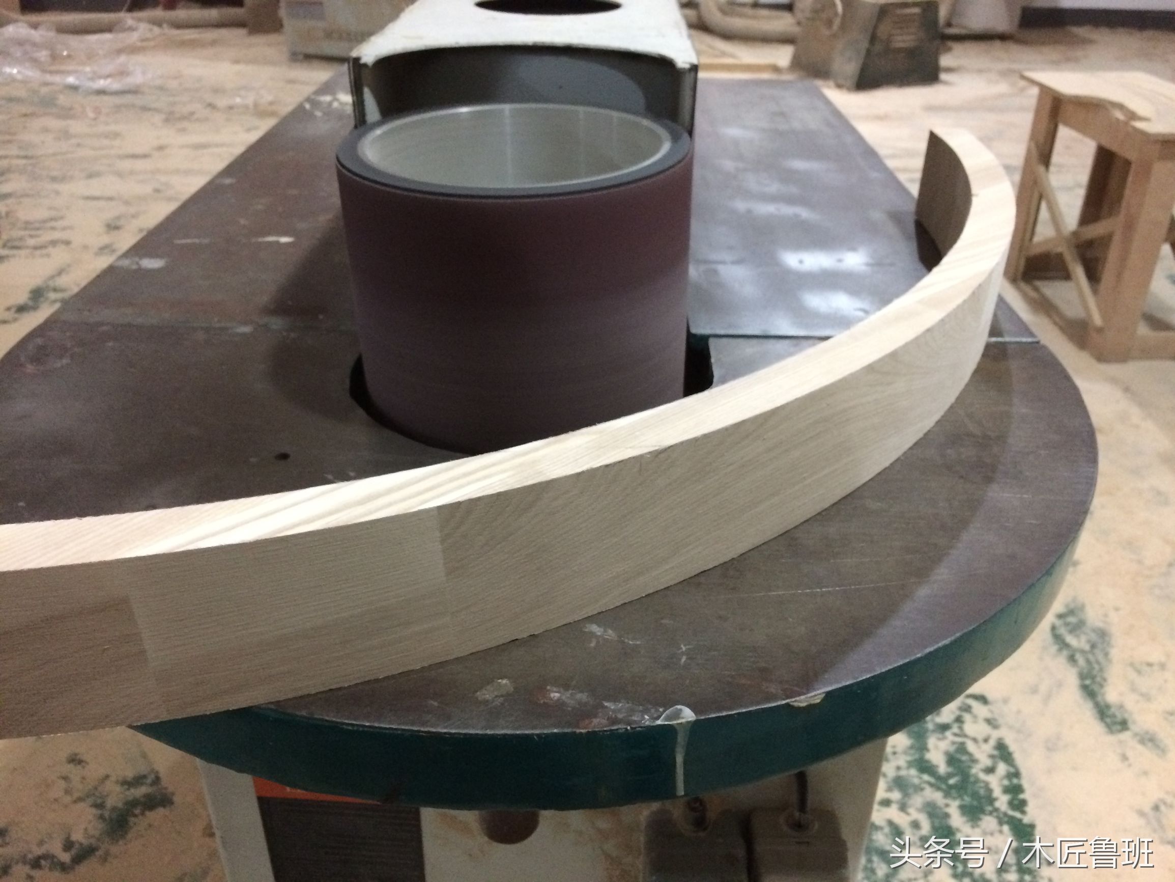 榫卯圆餐桌设计与构造图解,轻奢风格圆形实木餐桌效果图