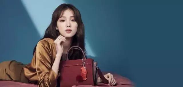 举重妖精金福珠吻戏混剪,举重妖精金福珠牵手名场面