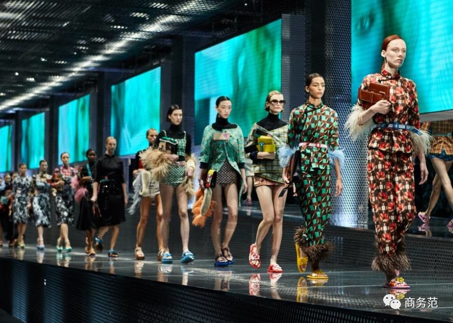 中国有钱女人最想买奢侈品top10，你买了几个？