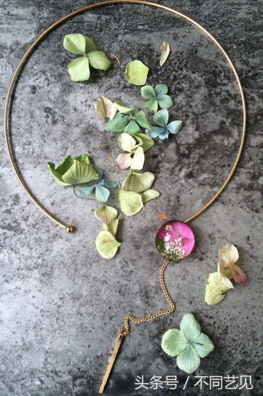 有人沉醉诱惑,有人记录新生,有人被「杀害」!我的恋物种草大会