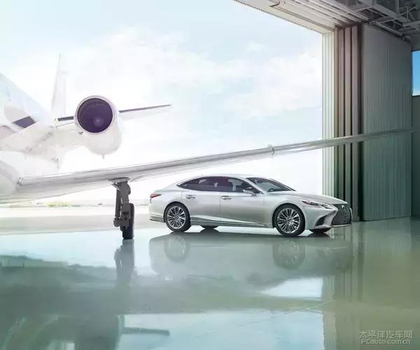 谦谦君子亦需V8！雷克萨斯LS家族历史