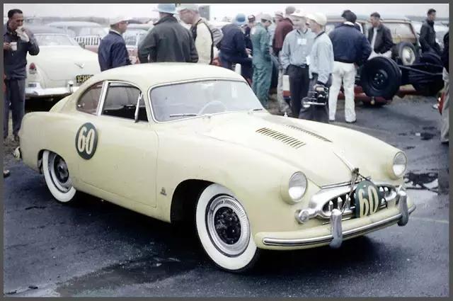 有史以来最狂放的双引擎赛车，来自巴士制造商