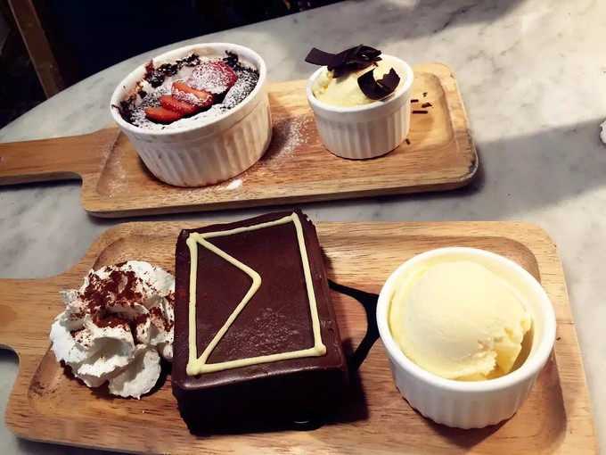 泰国曼谷芭提雅华欣7天自由行 (泰国华欣与芭提雅是一个地方吗)