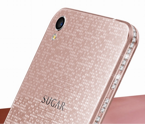 侧边镶钻的手机 (黑色带钻手机)