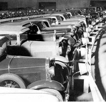 世界第一辆汽车电影是什么名字,世界上第一部汽车电影院