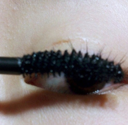新手初学化妆最适合的眼睫毛,新手化妆入门基础教学睫毛