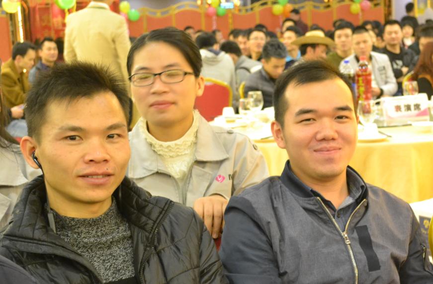 iphone7奖优秀员工不豪,42张图看爱唯2017年会