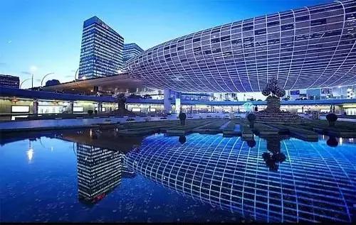 上海有哪些难停的停车场,上海地区商场免费停车指南