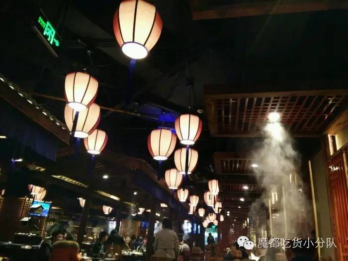 上海十大必吃美食街区排名,上海美食最多的商场推荐