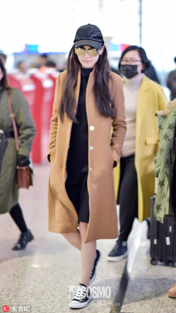 我对你大衣内搭有个建议，不知当讲不当讲