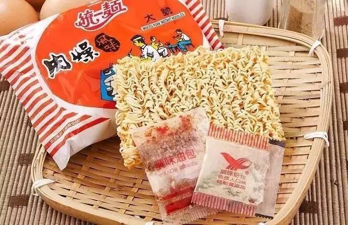 康师傅红烧牛肉面何时出来的,红烧牛肉面康师傅背后的故事