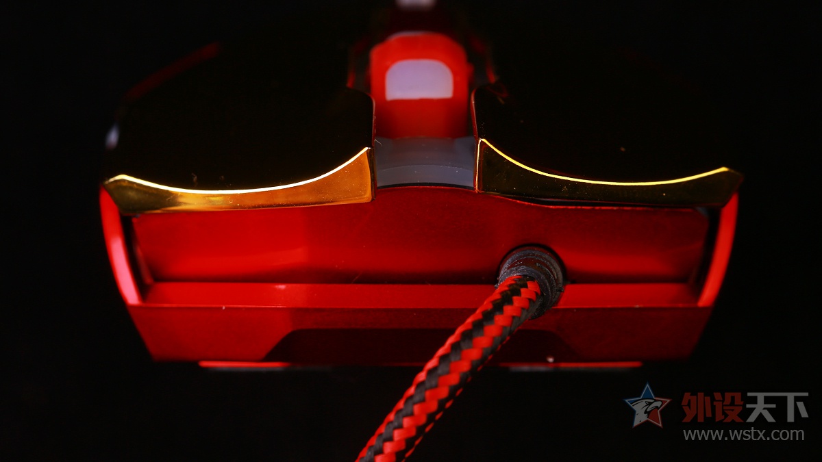 宜博m618这款鼠标怎么样,宜博极光狂蛇鼠标