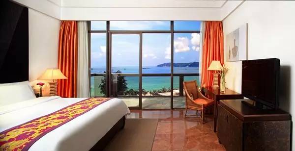 「资讯」亚龙湾红树林荣获2016中国旅游饭店业优秀企业称号，荣膺携程网年度多项大奖！