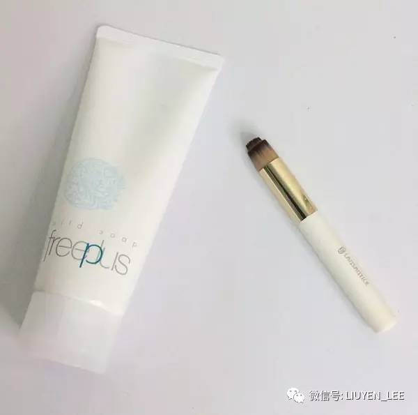 《保养专题》不痛不痒但看了就碍眼的粉刺