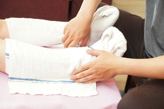 中药热敷局部对白癜风有疗效吗,治疗白斑的中药可以泡脚吗