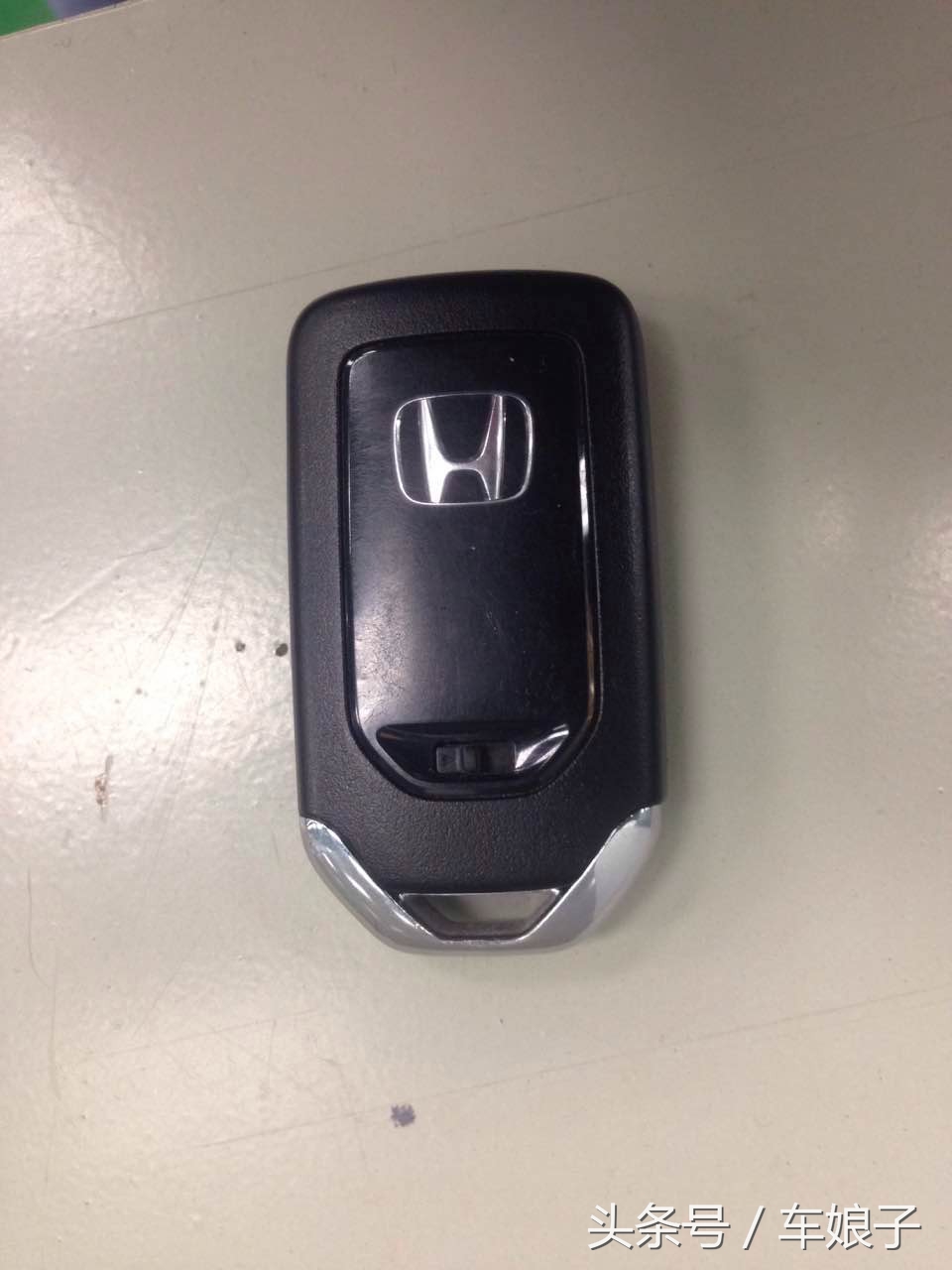 思域civic220是1.5还是2.0t,09款思域civic1.8是什么配置